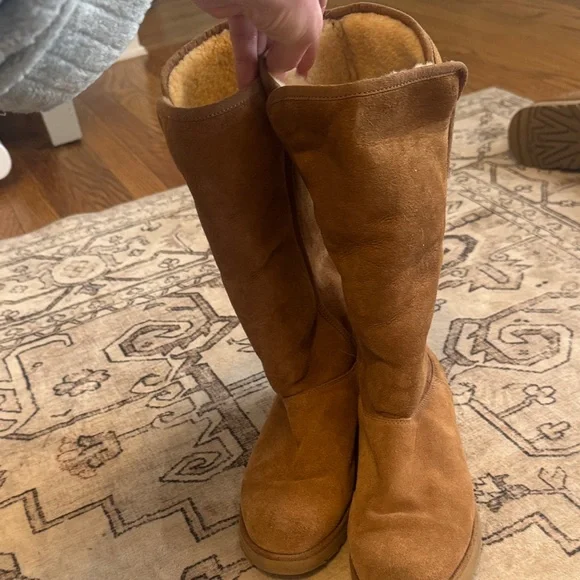 Ugg Chestnut Suede Wedge Boots - Picture 4 of 5